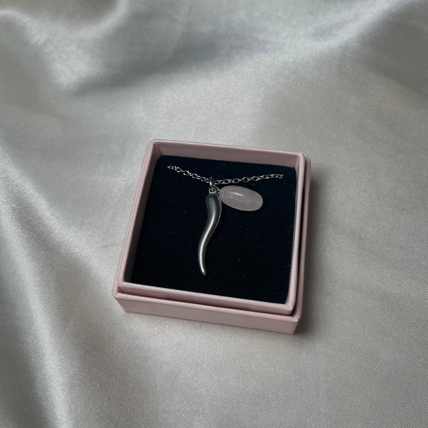 The Chili Necklace